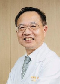 黃璟隆.jpg