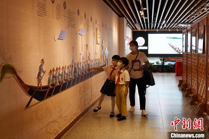 口罩戴前要甩一甩?染色口罩不安全?關于口罩的那些事兒……